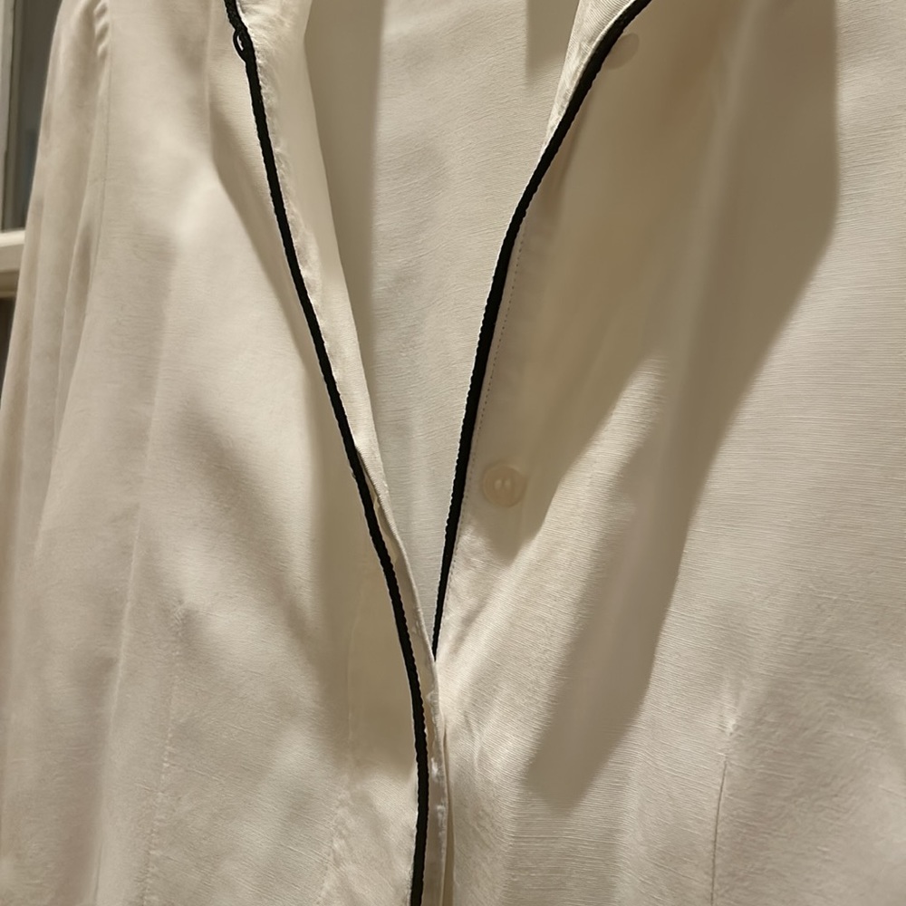 Talbots Blouse - Picture 3 of 6